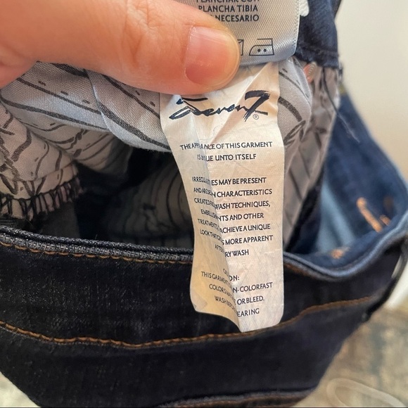 Seven7 Tower Straight Crop Jeans Size 8 - Picture 11 of 11